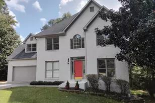 3560 Rosewicke Dr, Cumming, GA 30040 - Photo 2