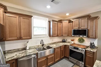 800 John E Sullivan Road, Byron, GA 31008 - Photo 10