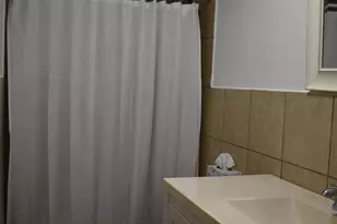 250 S Lewis St, Metter, GA 30439 - Photo 12