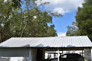 250 S Lewis St, Metter, GA 30439 - Photo 38