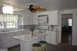 250 S Lewis St, Metter, GA 30439 - Photo 16