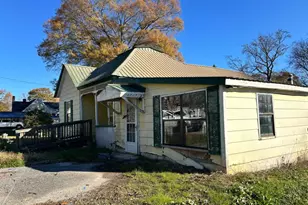 405 Magnolia St, Lafayette, GA 30728 - Photo 2