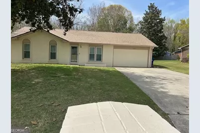 3260 Valley Bend Road S, south Fulton, GA 30349 - Photo 2