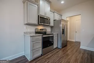 1238 Grayson Ave, Hinesville, GA 31313 - Photo 10