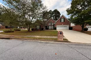 1080 Chandler Ridge Dr, Lawrenceville, GA 30045 - Photo 1