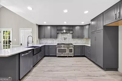 35 Palmer Place, Sharpsburg, GA 30277 - Photo 10