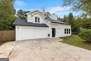 1308 Smoke Rise Ln, Auburn, GA 30011 - Photo 2