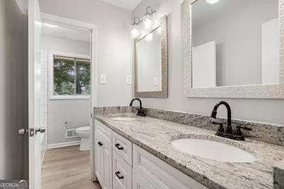 3946 Flakes Mill Road, Decatur, GA 30034 - Photo 18