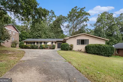 3946 Flakes Mill Road, Decatur, GA 30034 - Photo 2