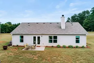 360 Wolfskin Rd, Arnoldsville, GA 30619 - Photo 32