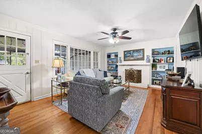 1909 Azalea Drive, Valdosta, GA 31602 - Photo 14