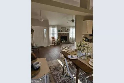 1613 Sweetwater Drive, Warner Robins, GA 31088 - Photo 4