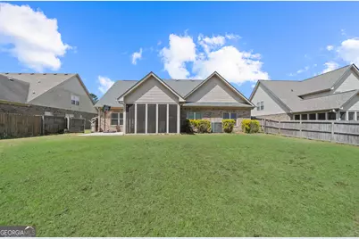 405 Stonecrest Court, Macon, GA 31216 - Photo 4