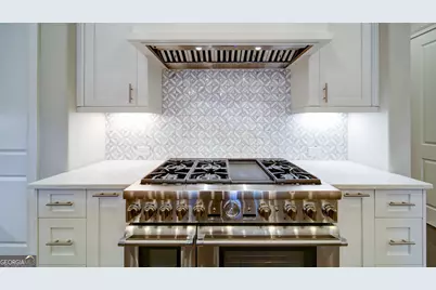 341 S Esplanade, Alpharetta, GA 30009 - Photo 20