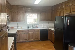 56 Fox Hollow Run, Newnan, GA 30263 - Photo 4