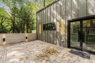 1153 Dawn View Ln, Atlanta, GA 30327 - Photo 6