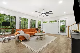 1153 Dawn View Ln, Atlanta, GA 30327 - Photo 56