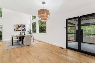 1153 Dawn View Ln, Atlanta, GA 30327 - Photo 14