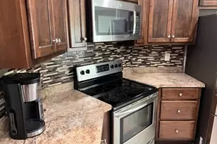 3002 Sarah Ln, Griffin, GA 30224 - Photo 10