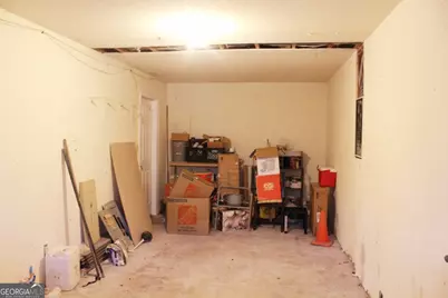 7899 Taylor Downs Way, Riverdale, GA 30274 - Photo 18