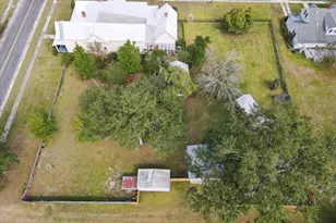 610 W Liberty St, Claxton, GA 30417 - Photo 58