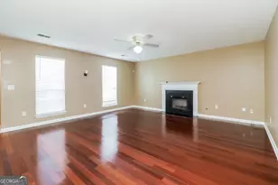 1198 Oak Knoll Ct, Lithonia, GA 30058 - Photo 4