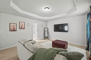 1025 Lakehaven Ln, Loganville, GA 30052 - Photo 12