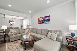 1025 Lakehaven Ln, Loganville, GA 30052 - Photo 2