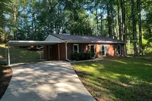 206 Clearview Ct, Lagrange, GA 30241 - Photo 1