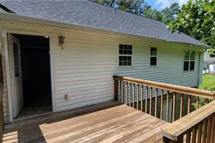 2325 Shady Grove Rd, Carrollton, GA 30116 - Photo 2