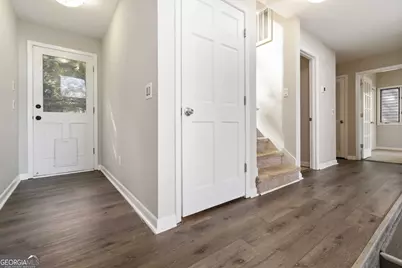 8515 Lake Drive, Snellville, GA 30039 - Photo 34