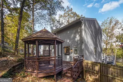 8515 Lake Drive, Snellville, GA 30039 - Photo 14