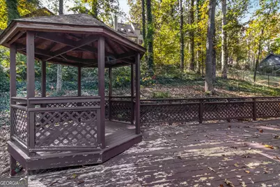 8515 Lake Drive, Snellville, GA 30039 - Photo 16