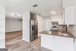 142 Hamilton Dr, Saint Marys, GA 31558 - Photo 12