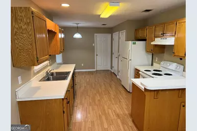 204 Old Pond Drive, Kingsland, GA 31548 - Photo 4