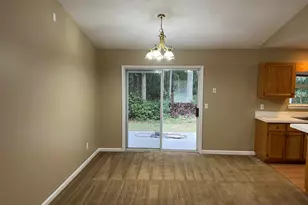 204 Old Pond Dr, Kingsland, GA 31548 - Photo 2