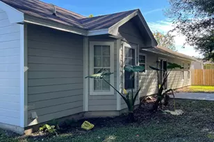 204 Old Pond Dr, Kingsland, GA 31548 - Photo 12