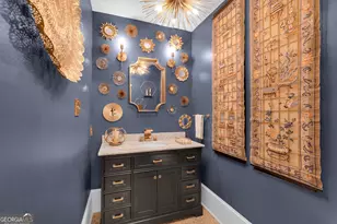 216 W Gaston St, Savannah, GA 31401 - Photo 12