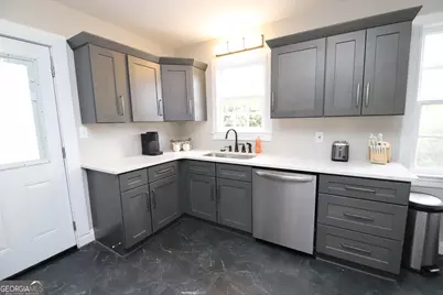 114 Saynor Circle, Lagrange, GA 30240 - Photo 4