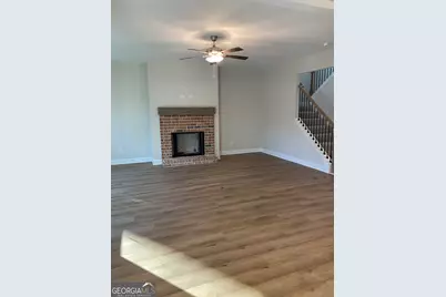 253 Delightful Way #6, Winder, GA 30680 - Photo 2