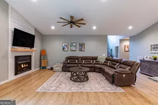 7450 Hooper Cove Rd, Young Harris, GA 30582 - Photo 12