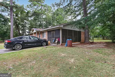 307 Christopher Circle, Fort Valley, GA 31030 - Photo 4