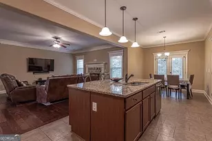 155 Chantilly Ln, Fayetteville, GA 30215 - Photo 10