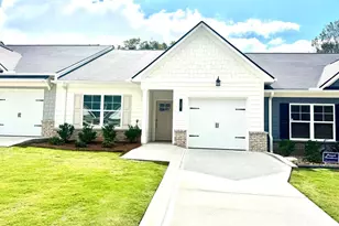 37 Silver Leaf Ln, Dawsonville, GA 30534 - Photo 1