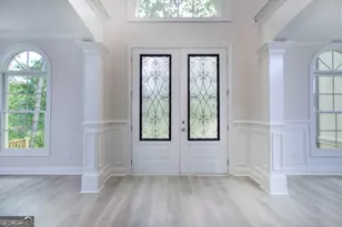 2010 Fontainbleau Dr, Conyers, GA 30094 - Photo 10