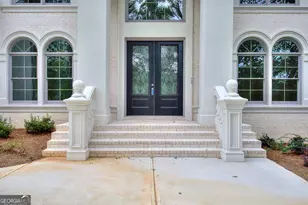 2010 Fontainbleau Dr, Conyers, GA 30094 - Photo 6