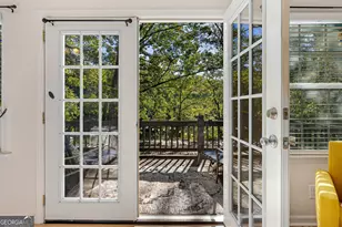 387 Chateau Dr, Lavonia, GA 30553 - Photo 14