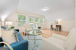 387 Chateau Dr, Lavonia, GA 30553 - Photo 8