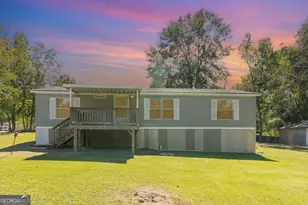 176 Rockwood Ln, Locust Grove, GA 30248 - Photo 2