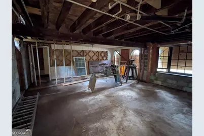 1017 E Roosevelt Avenue, Albany, GA 31705 - Photo 14